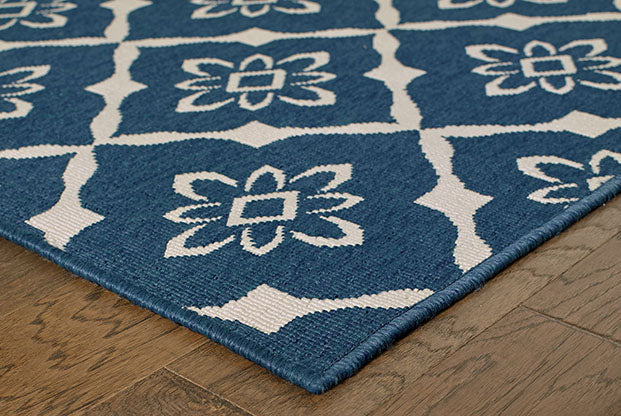 2'3 x 7'6 Meridian Navy/Ivory Indoor/Outdoor Floral Runner