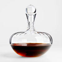 Lucia Decanter