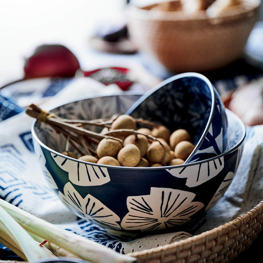 Mai Blue Floral Stoneware Serving Bowl – 9.5" Diameter, 100 oz, Dishwasher Safe