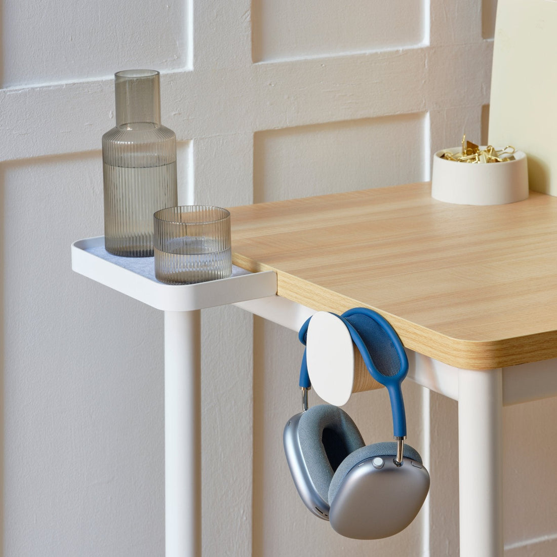 Branch Daily Desk